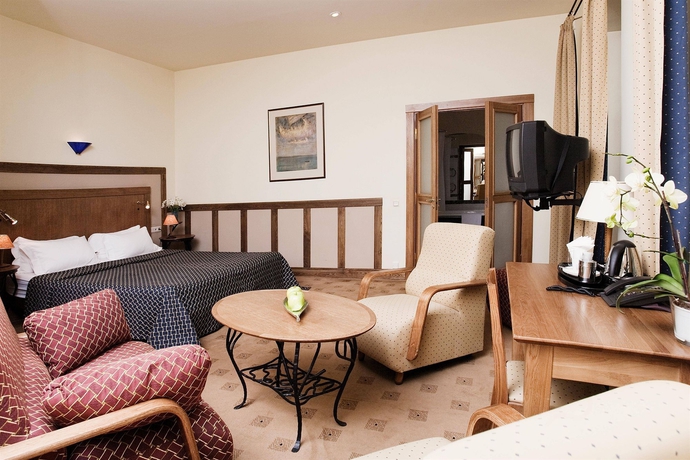 Hotel Best Western Santakos