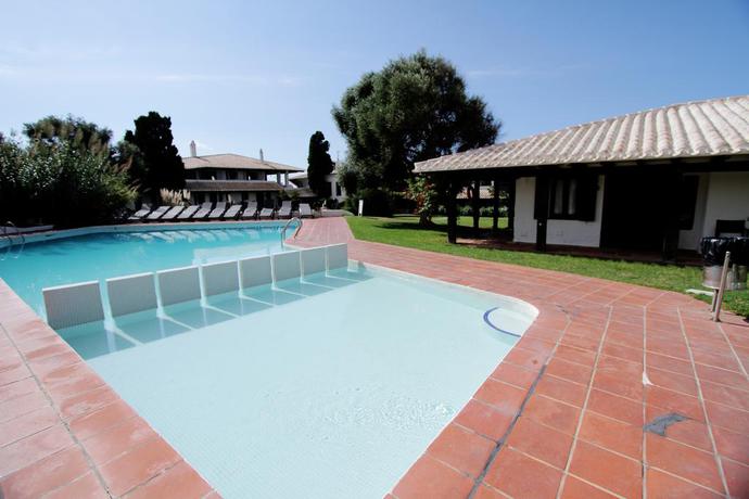 Hotel Binivell Park