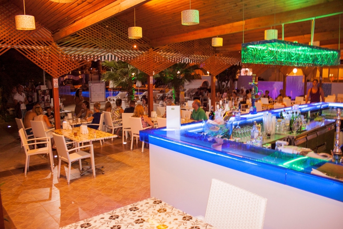 Hotel Bora Bora Apart