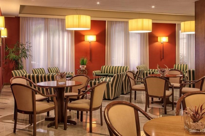 Hotel Boston