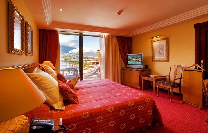Hotel Botanico & The Oriental Spa Garden