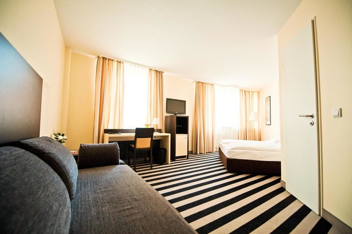 Hotel Bristol