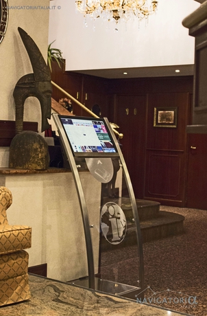 Hotel Bristol