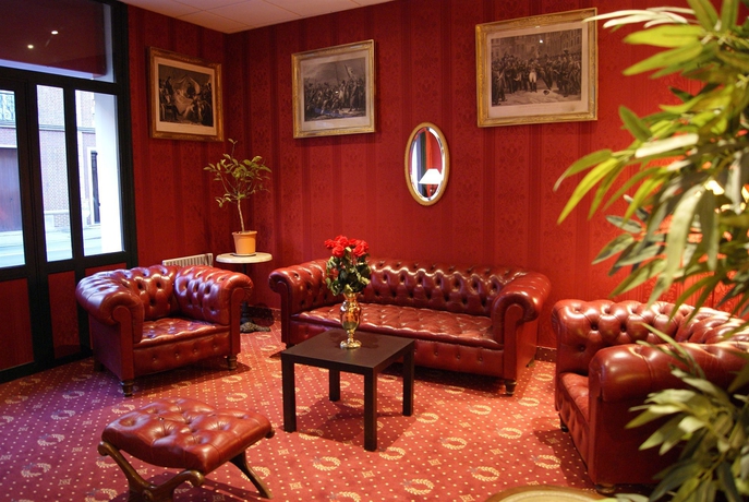 Hotel Brit Versan