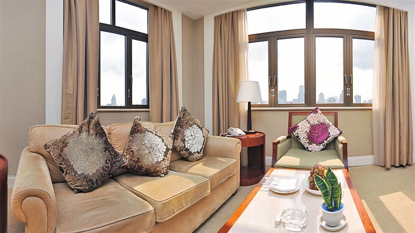 Hotel Broadway Mansions