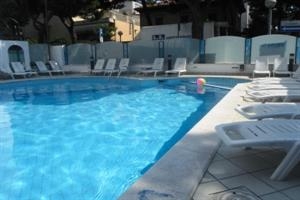 Hotel Brown_atrium