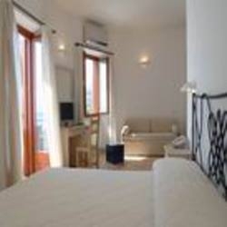 Hotel Bue Marino
