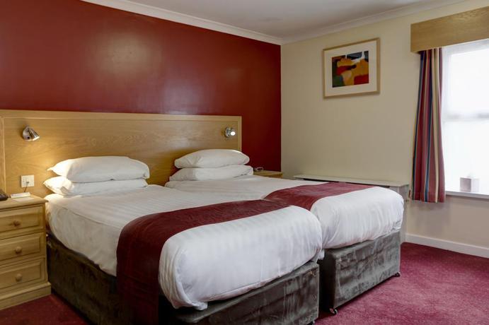 Hotel Burn Hall & Conference Centre