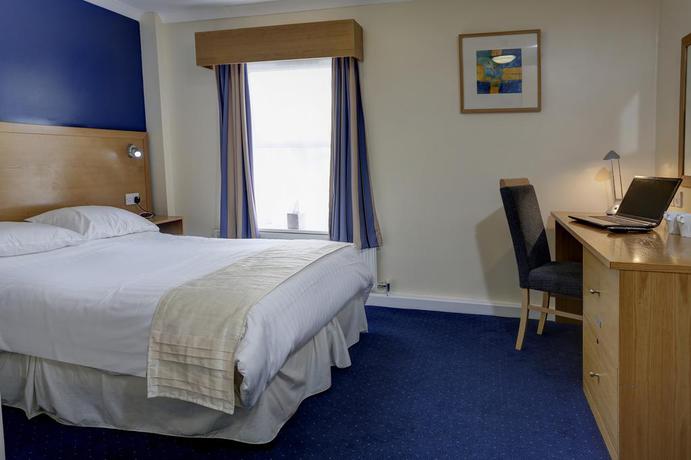 Hotel Burn Hall & Conference Centre
