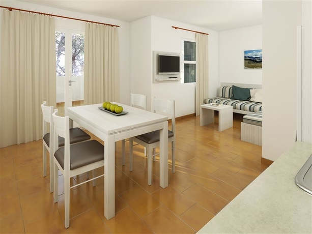 Hotel CALA BLANCA