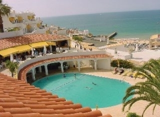 Hotel CERRO BRANCO