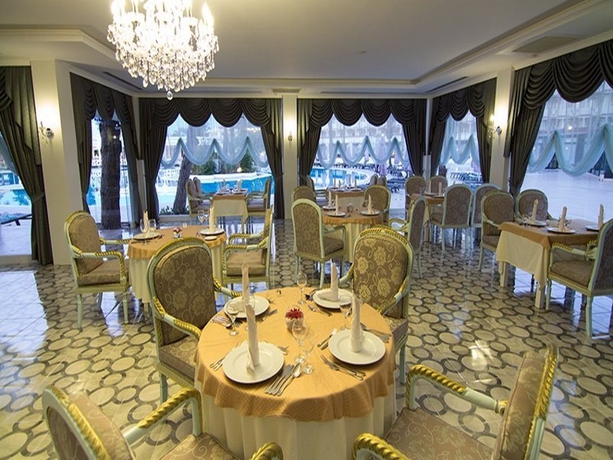 Hotel CESAR'S TEMPLE