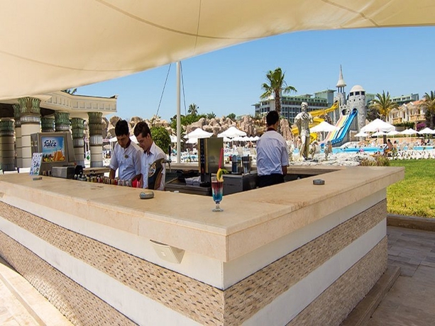 Hotel CESAR'S TEMPLE
