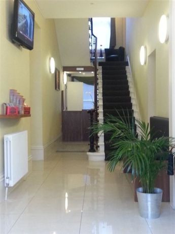 Hotel COMFORT INN NOTTING HILL