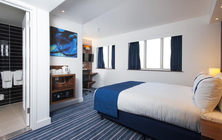 Hotel COMFORT INN SW8 (FORMERLY COMFORT INN VAUXHALL)