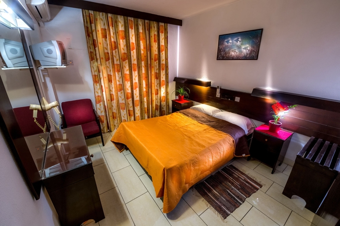 Hotel Cactus