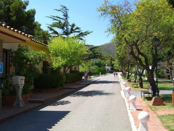 Hotel Cala Montjoi