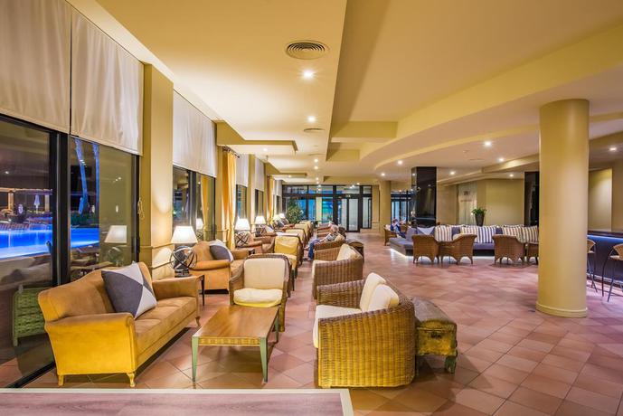 Hotel Calheta Beach