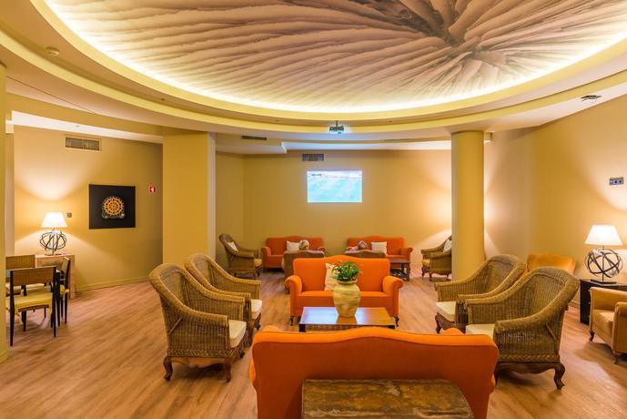 Hotel Calheta Beach