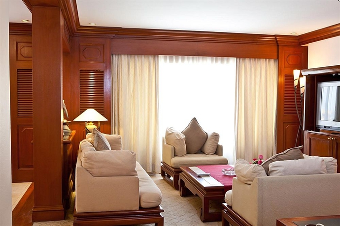 Hotel Cambodiana