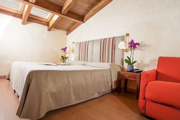 Hotel Camelia