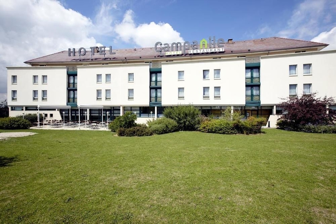 Hotel Campanile Bussy St.Georges