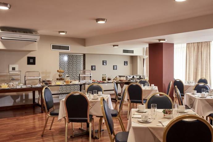 Hotel Candia