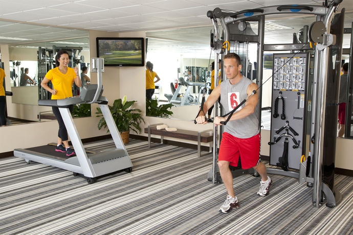 Hotel Candlewood Suites- University