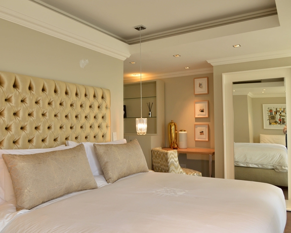 Hotel Cape Royale Luxury & Residence