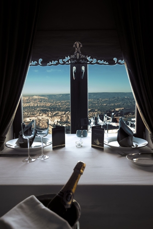 Hotel Cappadocia Cave Resort & Spa