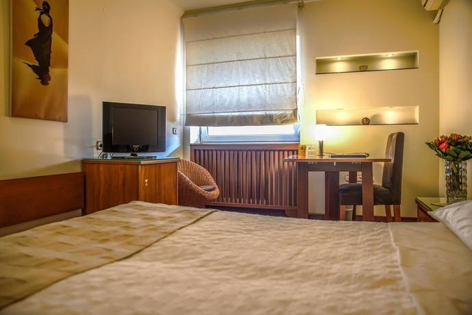 Hotel Capsis