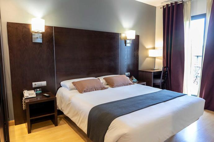 Hotel Cardeña