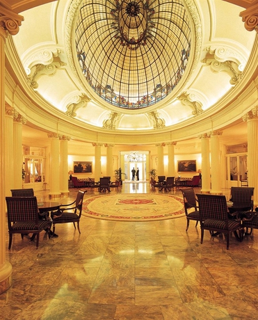 Hotel Carlton