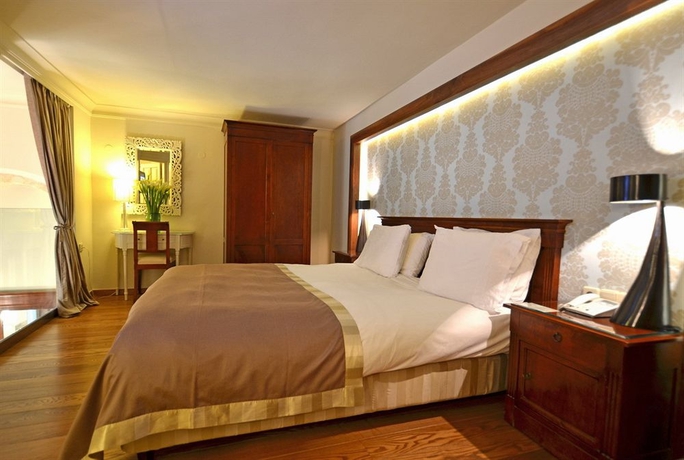 Hotel Casa Delfino Suites