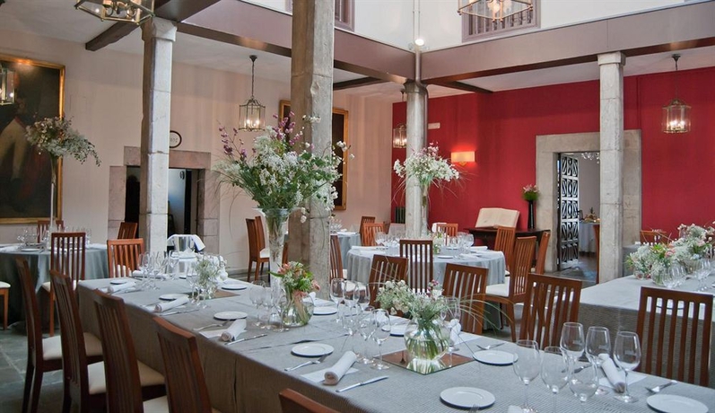 Hotel Casona Del Busto