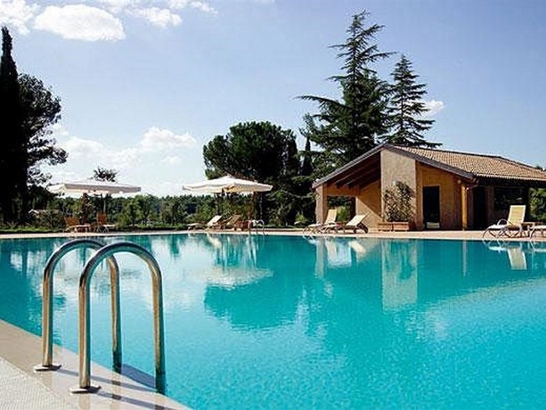 Hotel Castel Del Monte Park