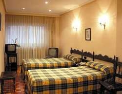 Hotel Castellano II