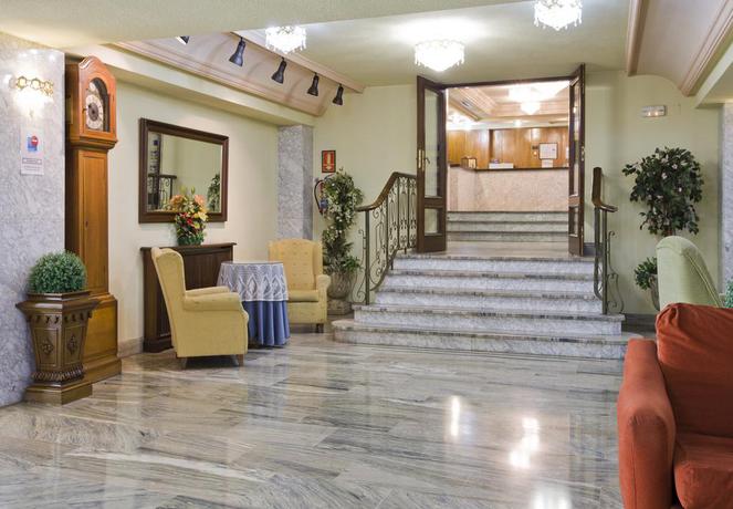Hotel Castellano Iii