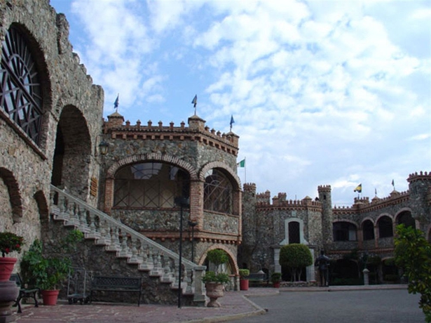 Hotel Castillo Santa Cecilia