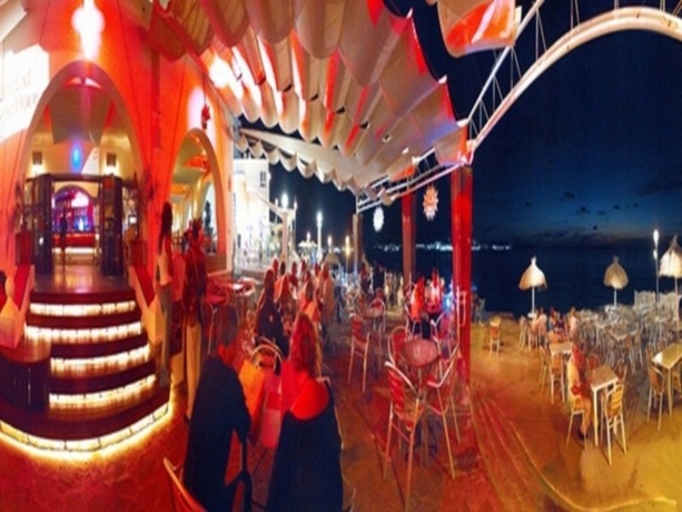 Hotel Catalina - Café del Mar