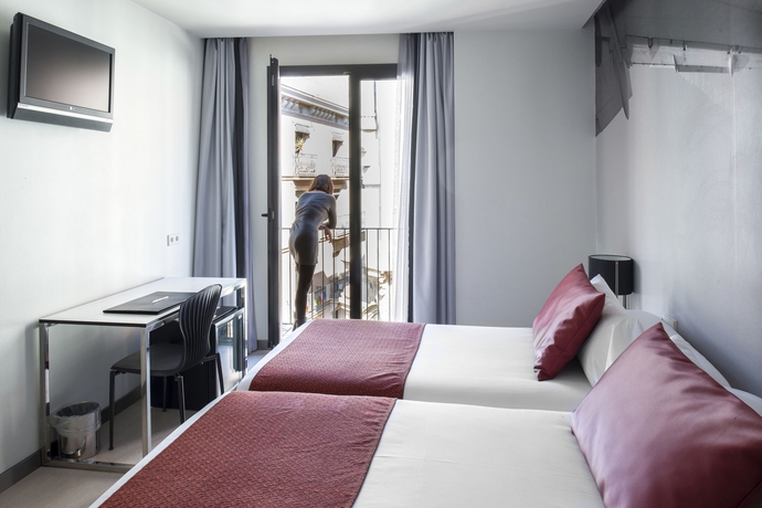 Hotel Catalonia Avinyo