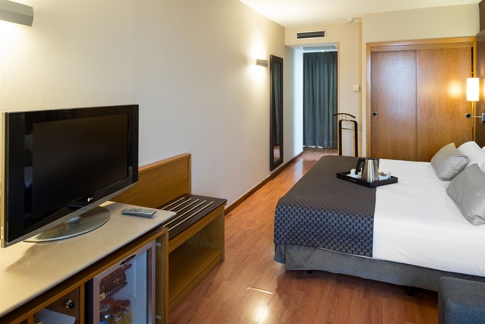 Hotel Catalonia Bristol