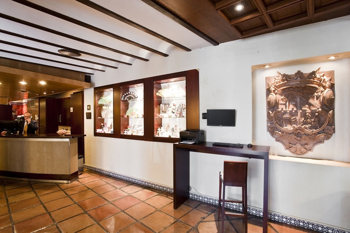 Hotel Catalonia Conde De Floridablanca