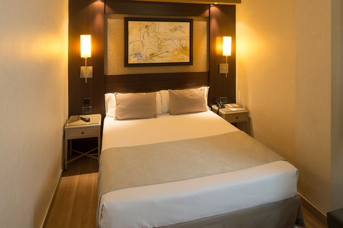 Hotel Catalonia Mikado