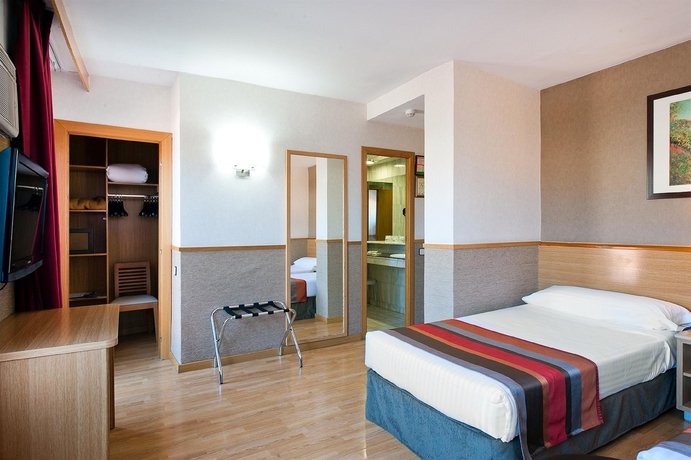 Hotel Catalonia Park Güell  