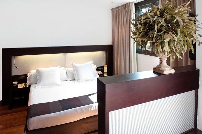 Hotel Catalonia Port