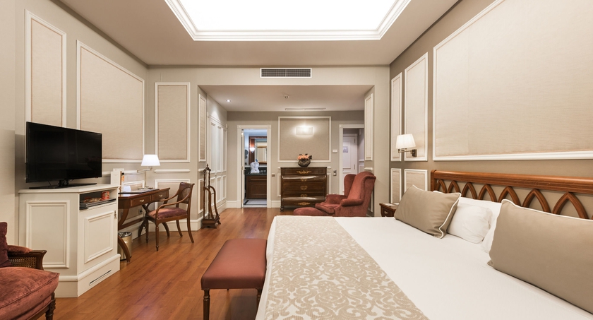 Hotel Catalonia las Cortes