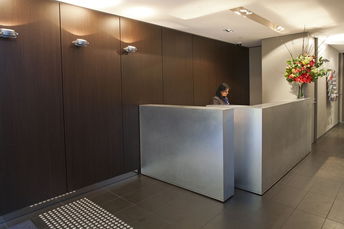 Hotel Causeway