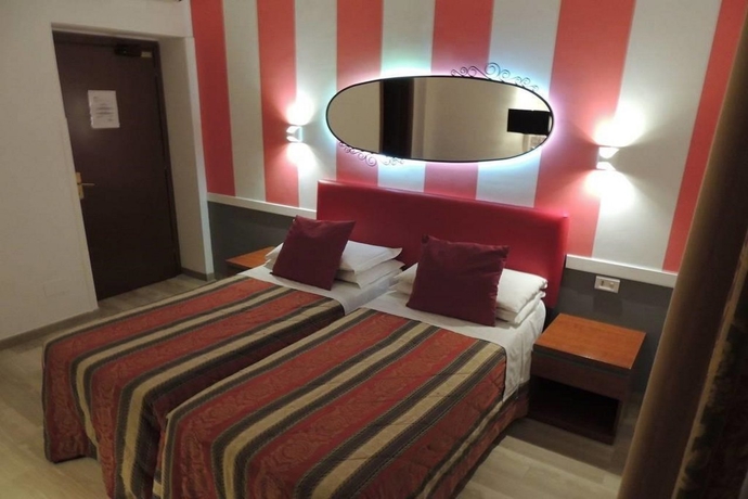 Hotel Center 1-2-3