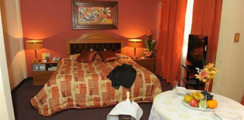 Hotel Cesars Plaza